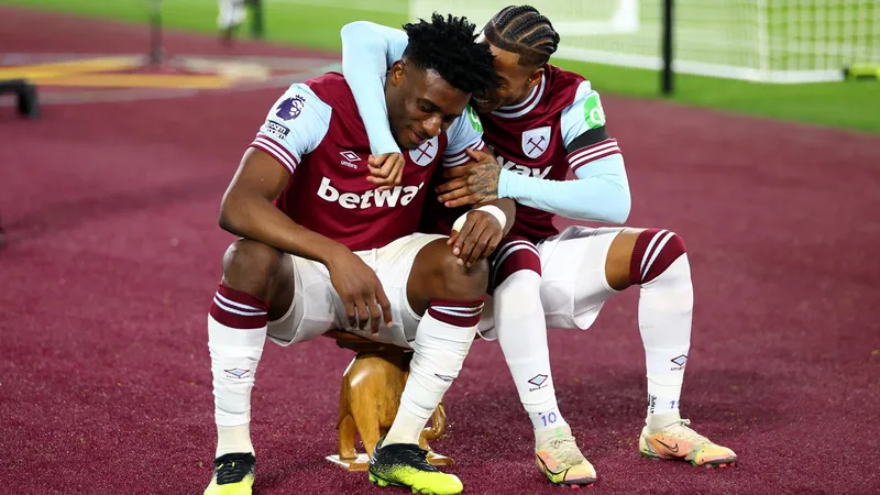 Trận đấu giữa West Ham và Brighton