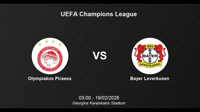 Cầu thủ Olympiakos vượt qua cầu thủ Bayer Leverkusen để giữ bóng