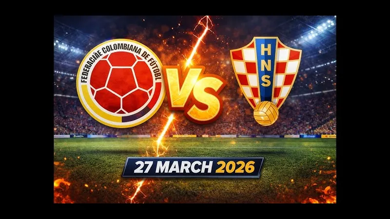 Cầu thủ Colombia và Croatia tranh chấp quả bóng trên sân cỏ